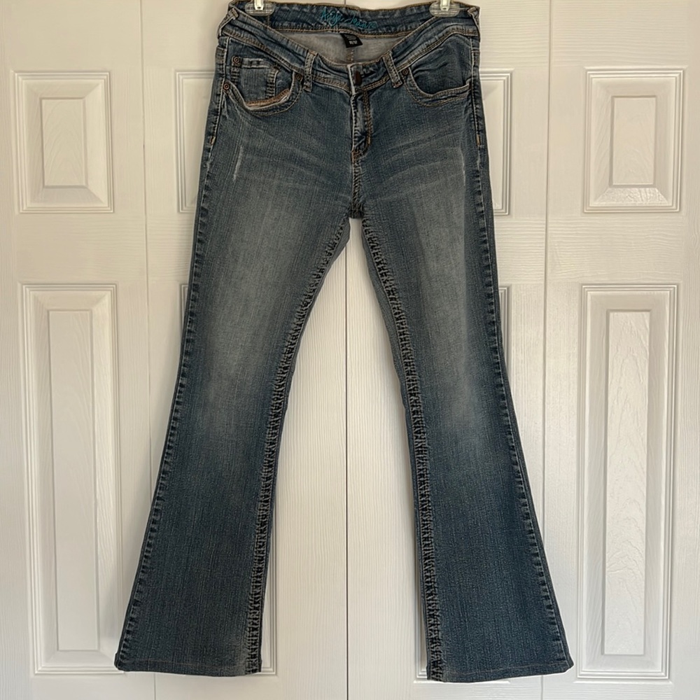 ARIYA  denim jeans